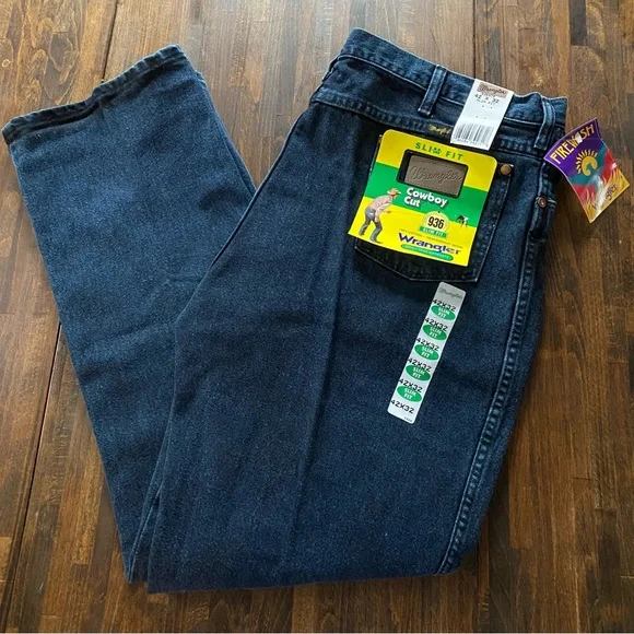 Wrangler 936NTF Cowboy Cut Slim Fit Jeans Mens 42x32 Firewash Dark Indigo NWT - Picture 4 of 10